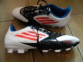 Chuteira Adidas